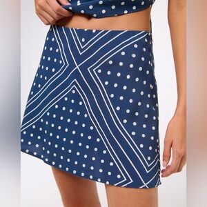 *Worn only once* The A&F Sienna Mini Skort in Blue Pattern